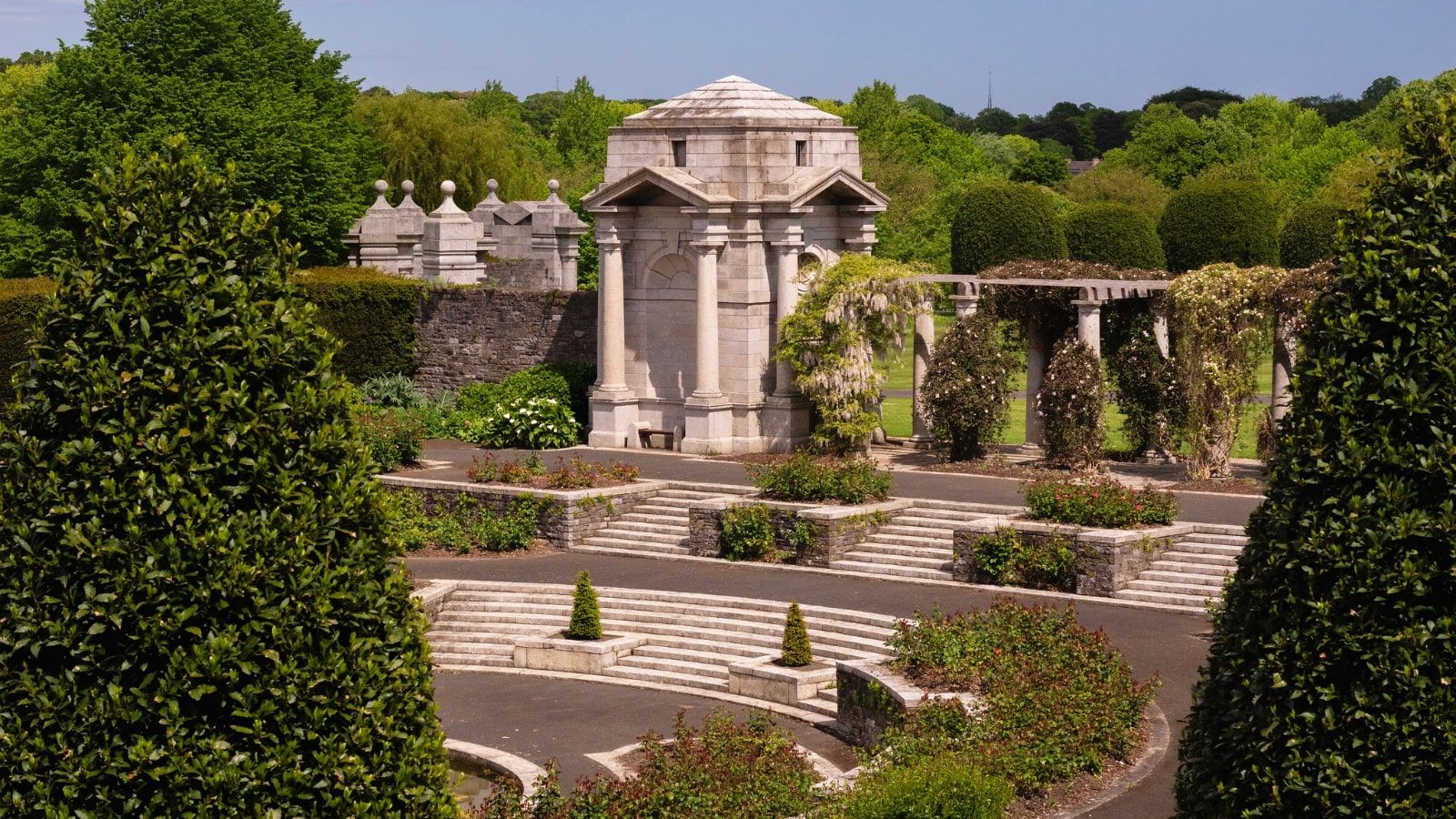 War Memorial Gardens 2