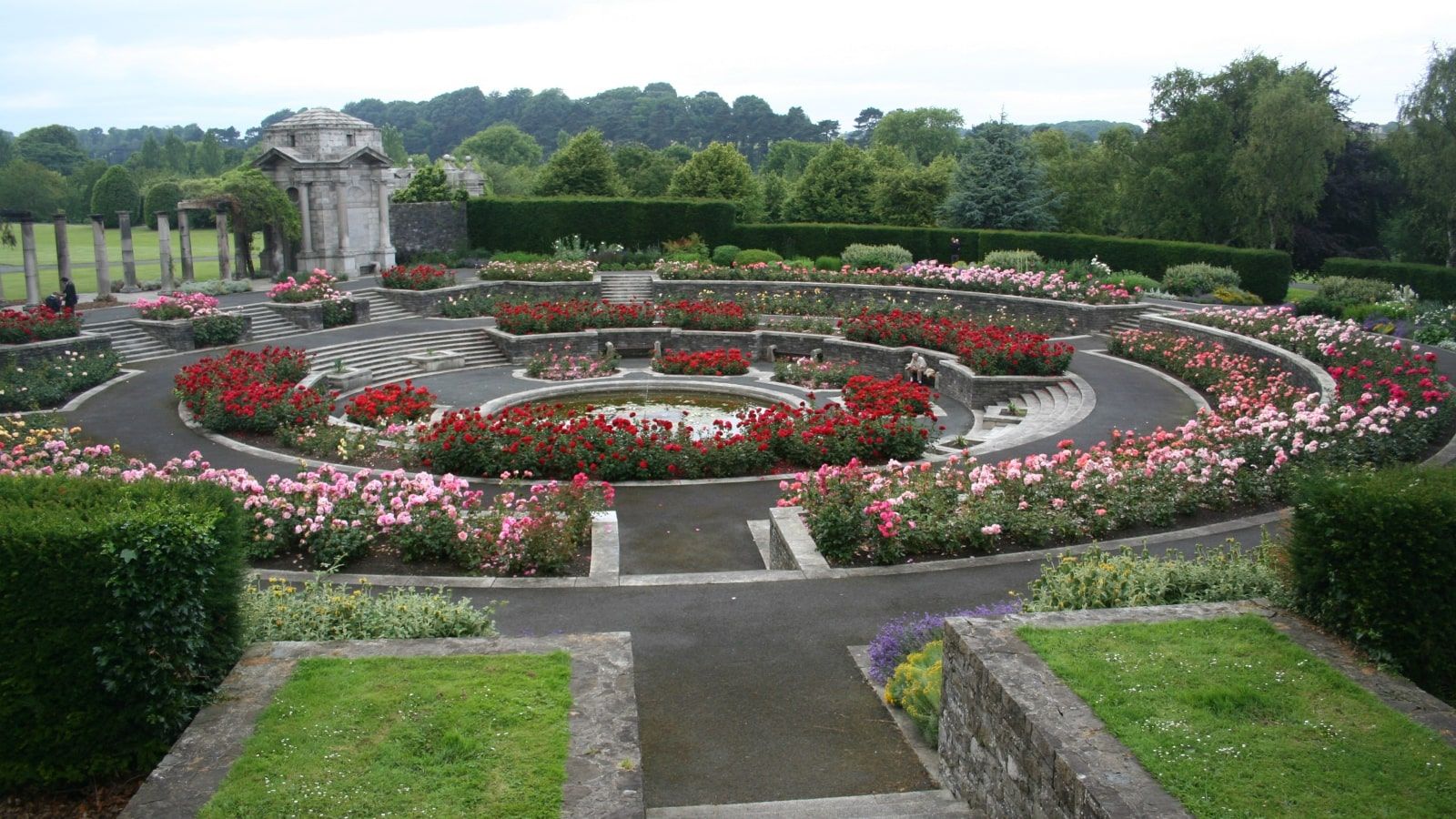 War Memorial Gardens 2